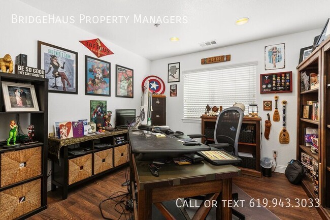 Building Photo - 10252 Oak Spur Way