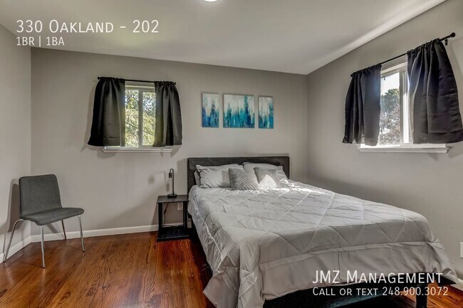 Building Photo - 330 Oakland-202