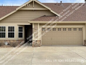 Building Photo - 2 Bedroom Home in 55 & Older Community - F...