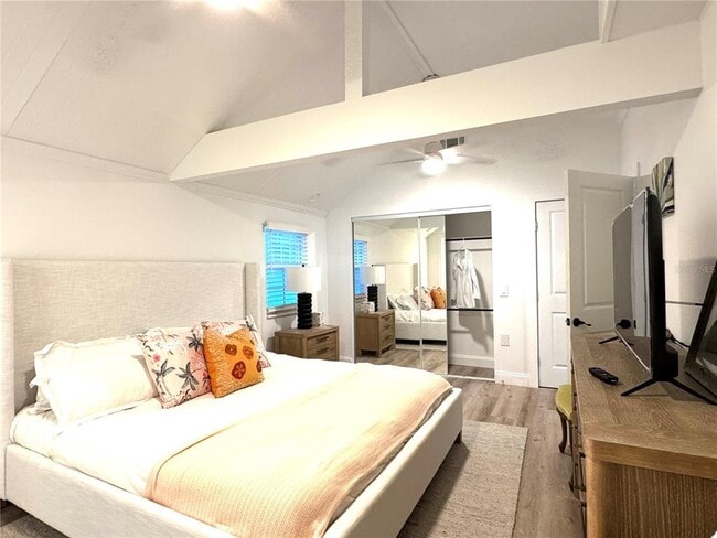 Building Photo - 701 Broadway St