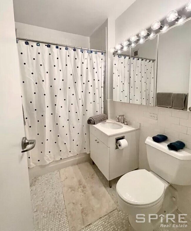 Building Photo - 0 bedroom in New York NY 10038