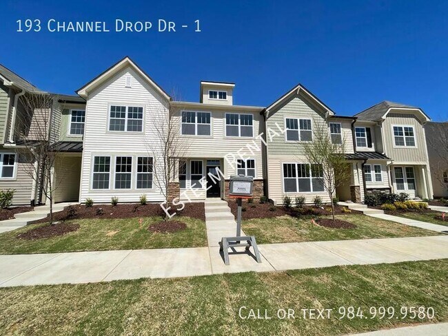 Primary Photo - 193 Channel Drop Dr