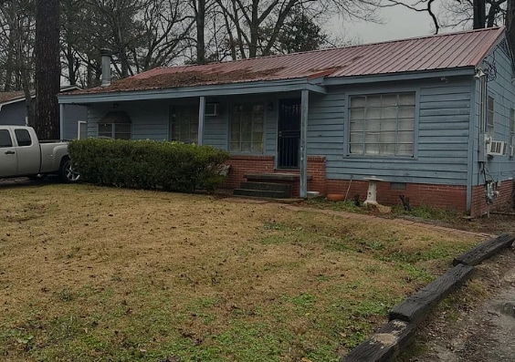 Building Photo - 3190 Charleston Dr