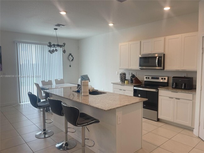 Building Photo - 12937 SW 265th Terrace