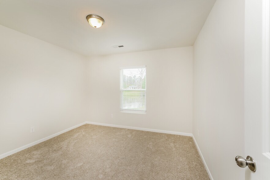 Building Photo - 4360 Shadi Green Ln