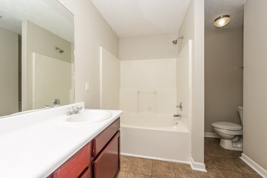 Building Photo - 2722 Apostle Ln