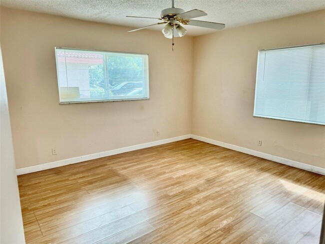 Building Photo - 11461 NW 38th St