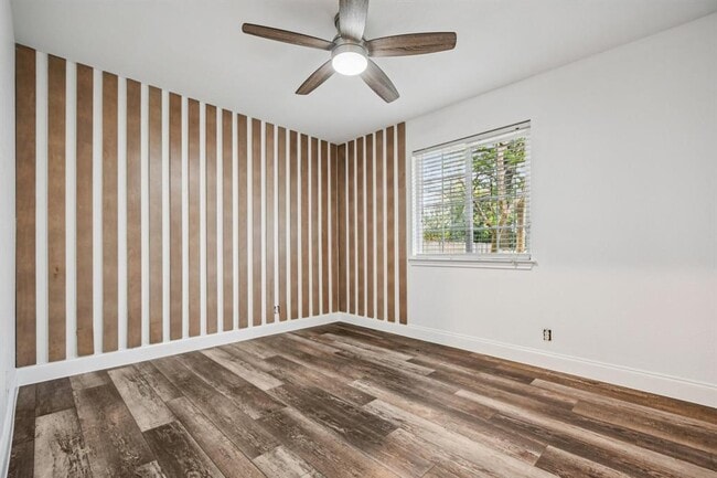 Building Photo - 16800 Bailey Jean Dr