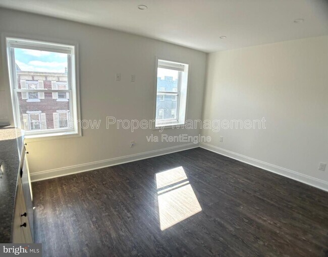 Building Photo - 1220 S 13th St