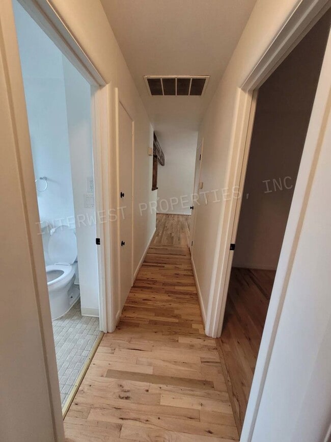 Building Photo - Beautiful 3 bdrm Home w/ a remodeled kitchen, stainless appliances, deck, yard and more!!!