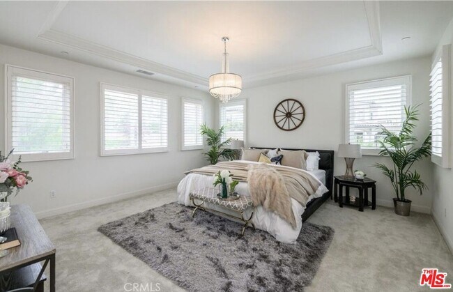 Building Photo - 20231 Bentley Way