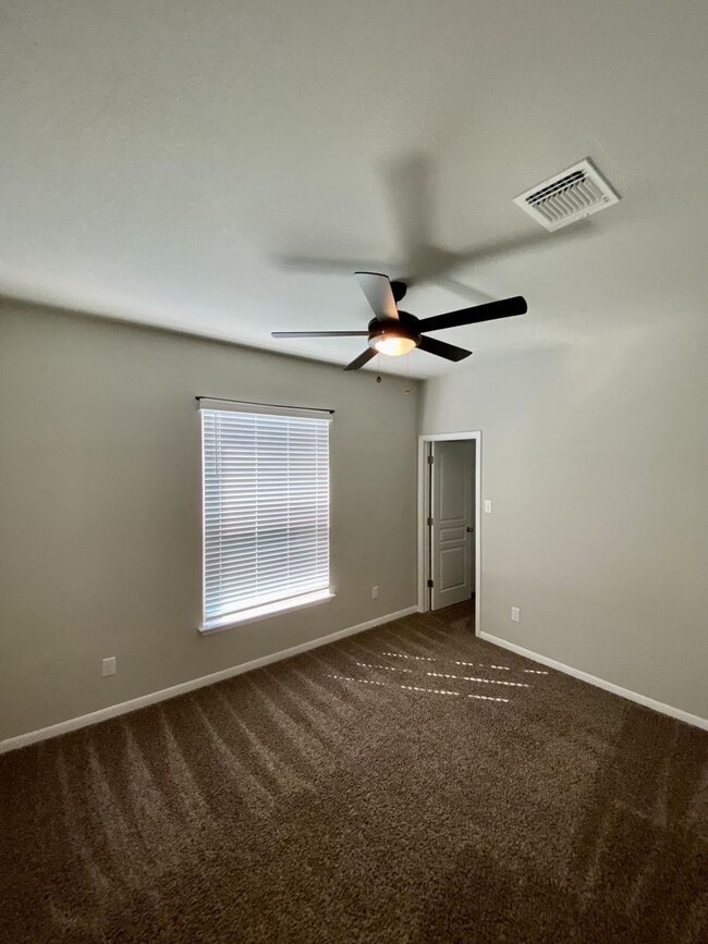 Building Photo - 4bd/2ba in Killeen TX