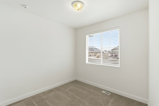 Building Photo - 6376 E Payson Dr