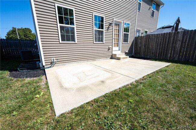 Building Photo - 4203 Arthur Ct