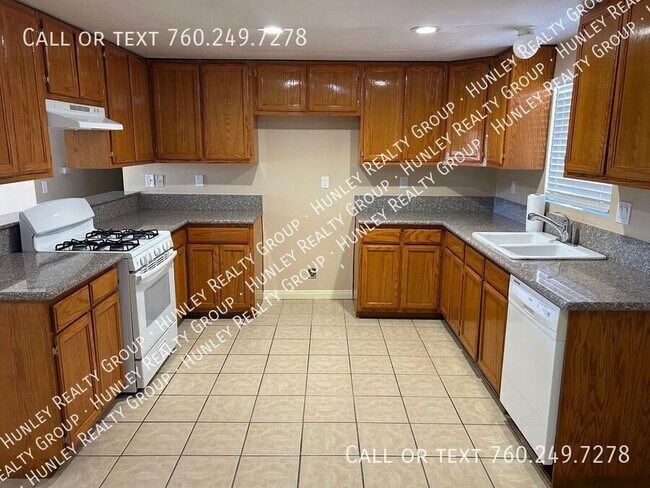 Building Photo - 13058 Mohawk Rd