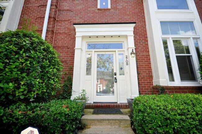 Building Photo - 2708 Dilworth Heights Ln