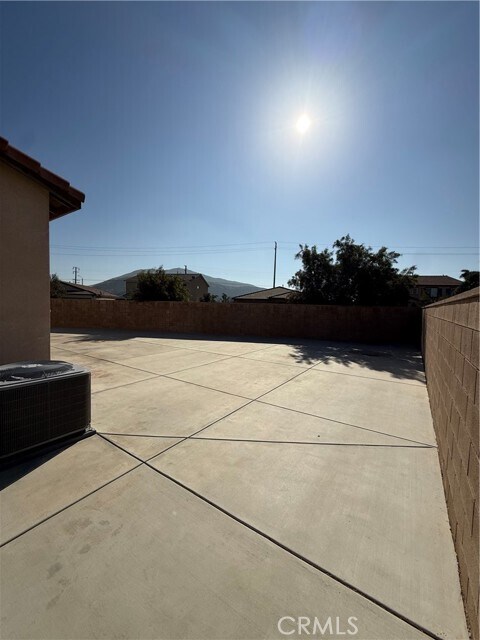 Building Photo - 6840 Sunsight Wy