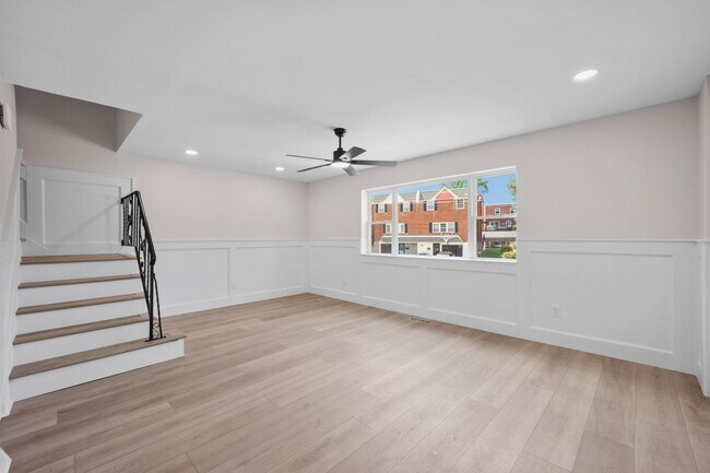 Building Photo - 857 Green Valley Dr