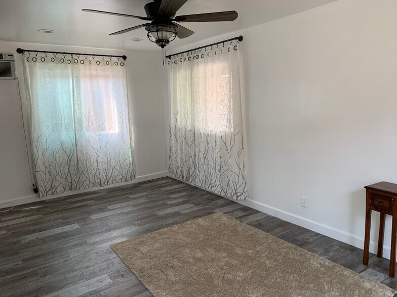 Corner of living room - 14520 Pontlavoy Ave