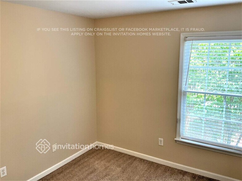 Building Photo - 4550 Red Cedar Cove SW