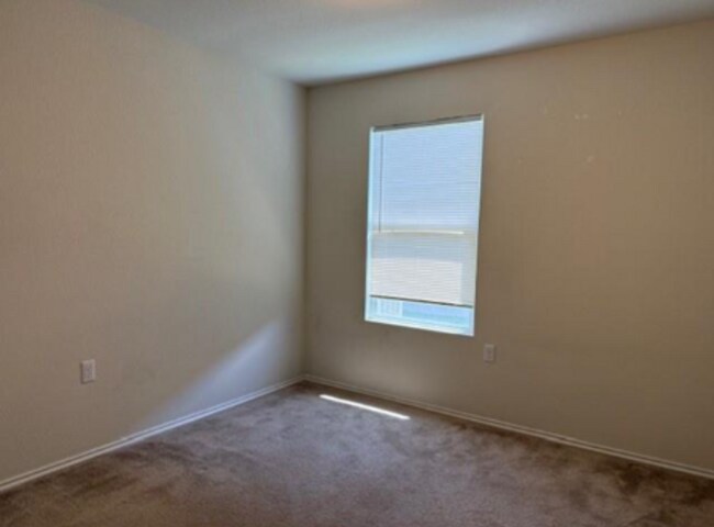 Building Photo - 5717 Levenwood Ln
