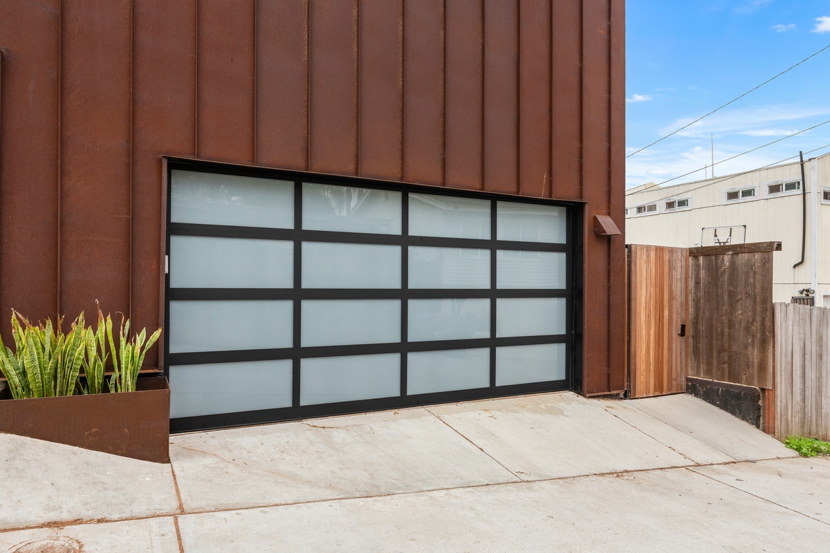 2 car garage with EV Charger. - 4638 Del Monte Ave