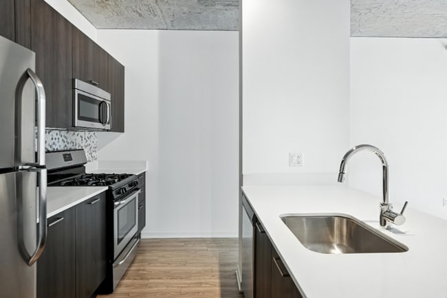 Building Photo - 1313 S Wabash Ave