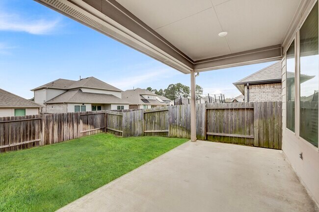 Building Photo - 1225 Antelope Passing Dr