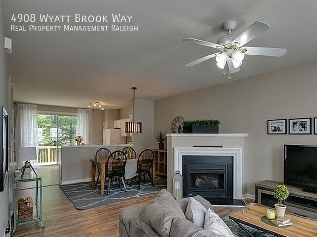 Building Photo - 4908 Wyatt Brook Way