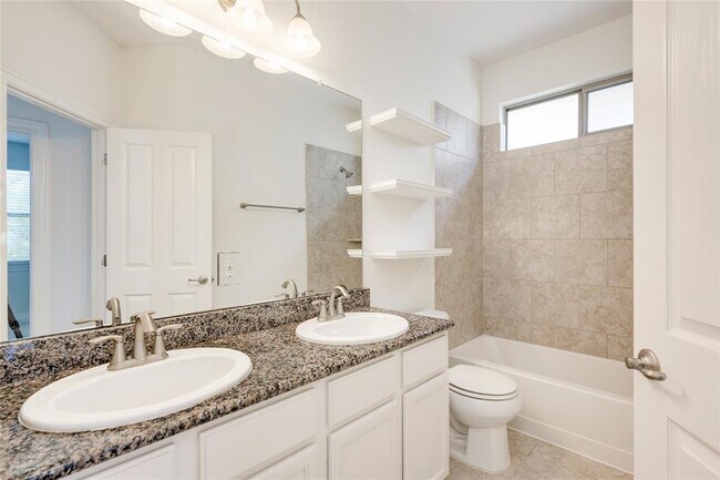 Building Photo - 3007 Sea Jay Dr