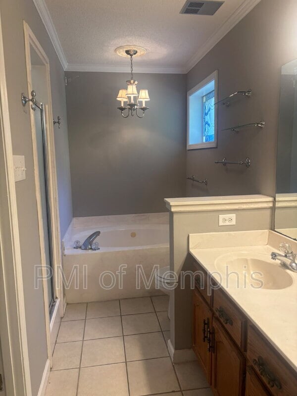 Building Photo - 3067 Woodland Fern Cove
