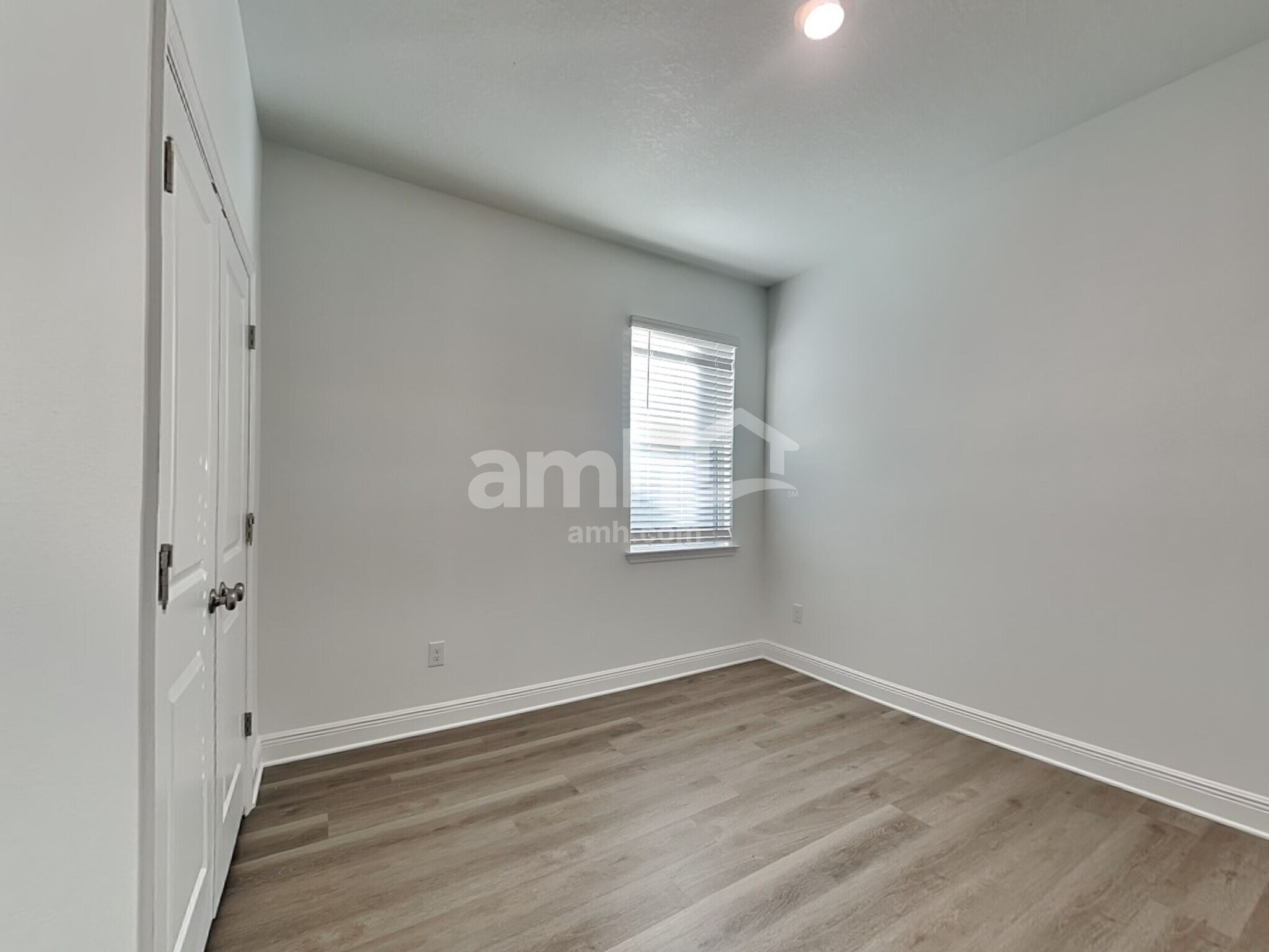 Building Photo - 6450 Atlantic Bch Ave