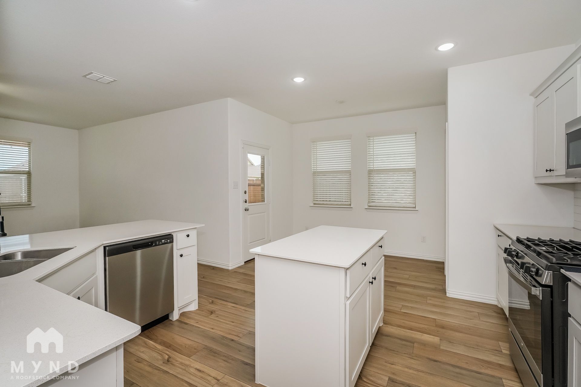 Building Photo - 3300 Layla Creek Dr