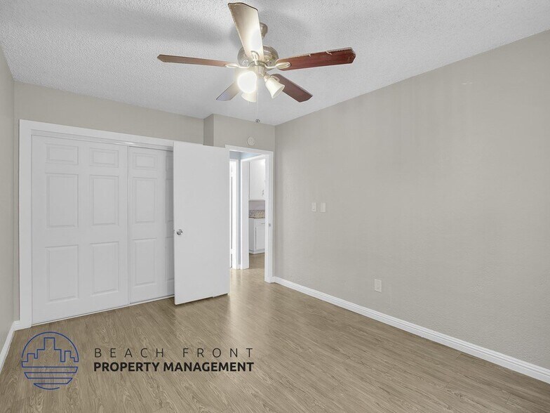 Building Photo - 1020 Orange Ave