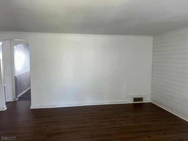 Building Photo - 442 Rosewood Terrace