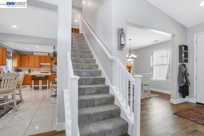 Building Photo - 2913 Haddington Ct