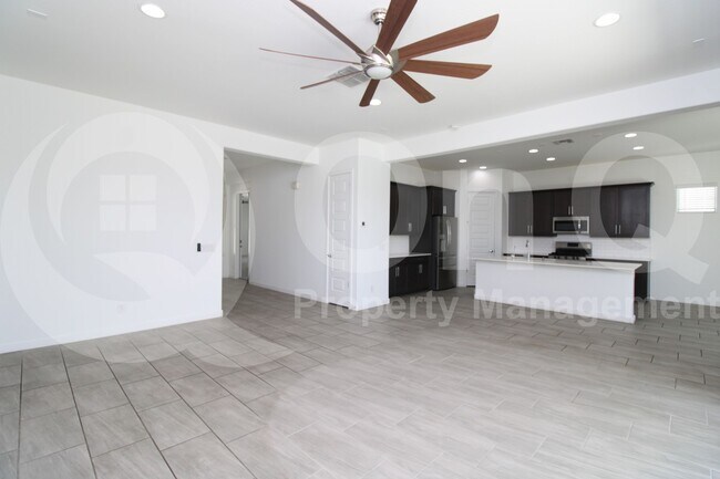 Building Photo - 259 E Sagittarius Pl