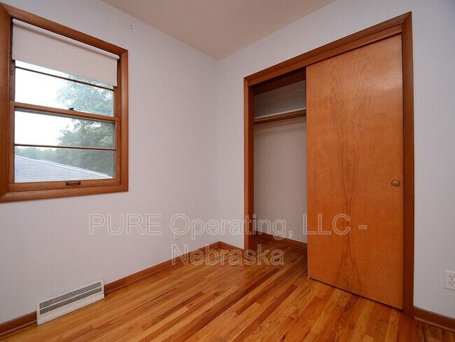 Building Photo - 12386 Bel Dr