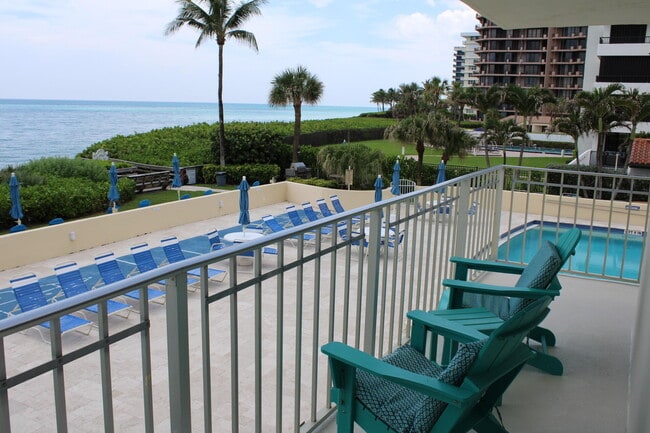 Building Photo - 630 Ocean Dr