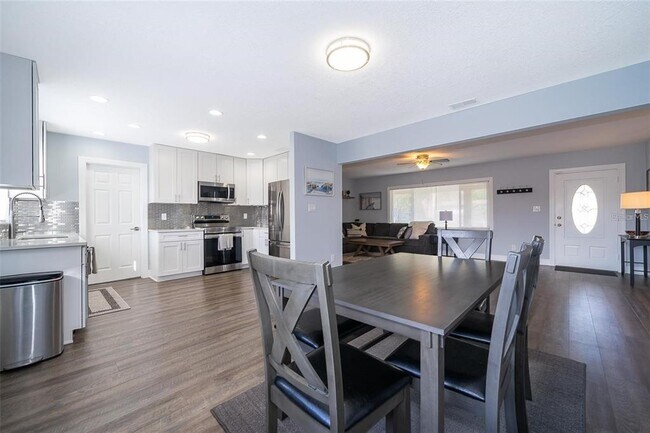 Building Photo - 814 Malone Dr