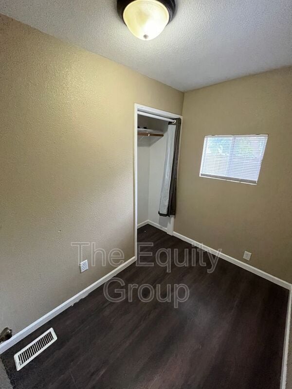 Building Photo - 19014 Ave 146