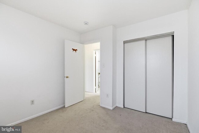 Building Photo - 7669 Chadds Landing Way