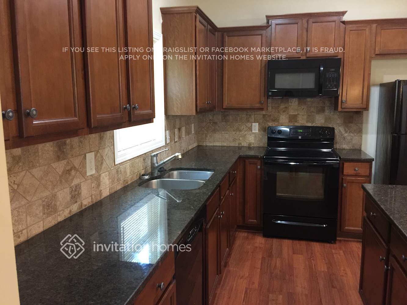 Building Photo - 261 Ascott Ln