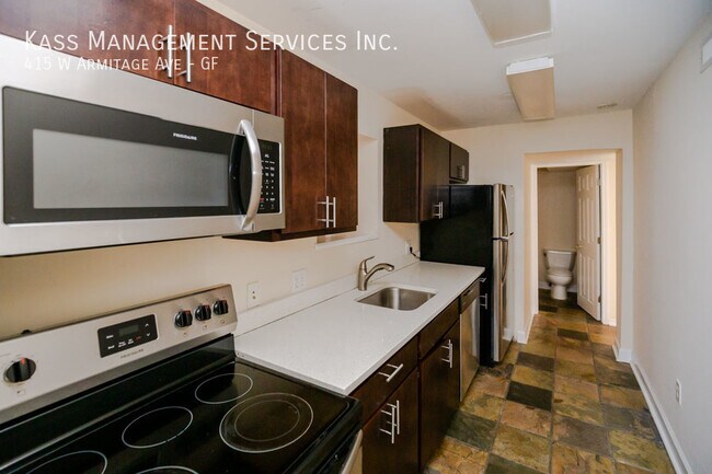 Primary Photo - 415 W Armitage Ave