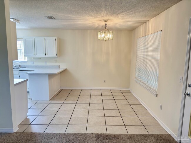 Building Photo - 3328 Marion Oaks Way