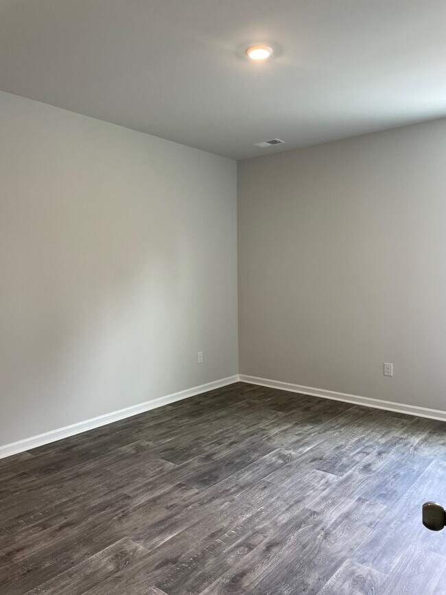 Building Photo - 125 Prather Park Dr