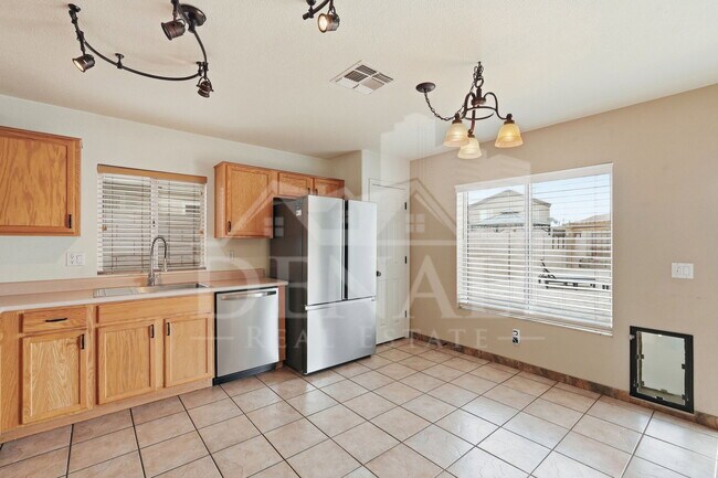 Building Photo - 11319 W Madisen Ellise Dr