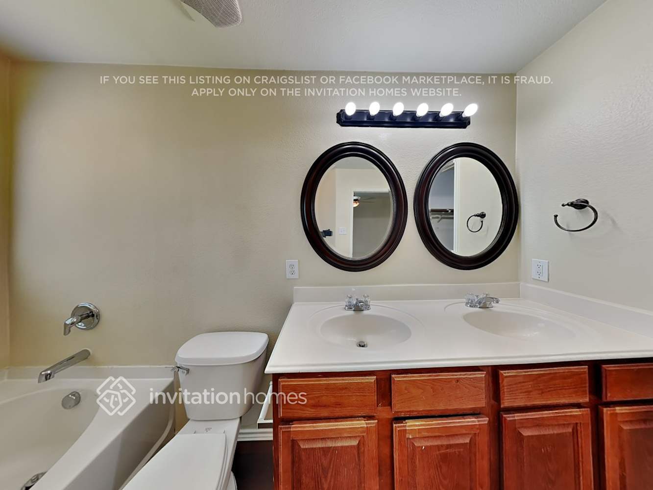 Building Photo - 3916 San Lucas Ln