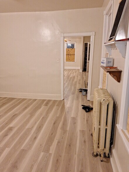 Building Photo - 2407 Washington St