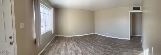 Building Photo - 8638 North 8th St